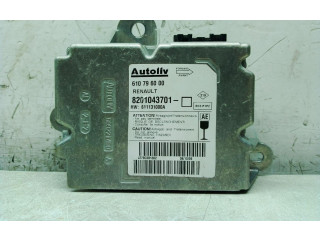 Блок подушек безопасности 8201043701   Renault Clio III