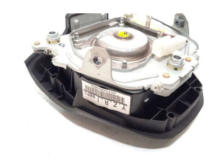 Подушка безопасности водителя BBP357K00C02 Mazda 3 II