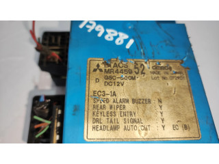 Pojistková skříňka Řídící jednotka BSM G8C500METS Mitsubishi Montero 2001