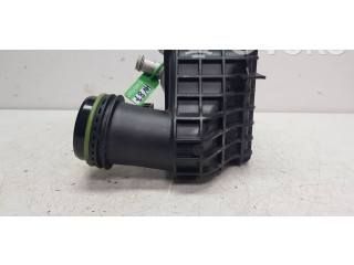 Интеркулер 05C145785C Volkswagen Golf VIII