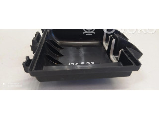Pojistková skříňka H1BT14A0003AB, H1BT14A0003AB Ford Fiesta 2017