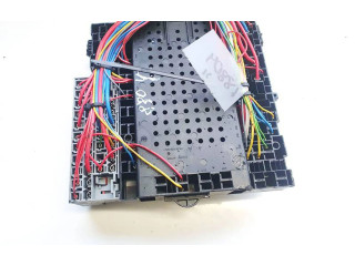 Блок предохранителей  08696098, 08679899   Volvo XC90    