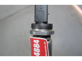 Vstřikovací lišta 05C133320A Volkswagen T-Cross DLAA