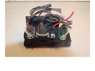 Блок предохранителей 8IG1F2L1 Jeep Patriot