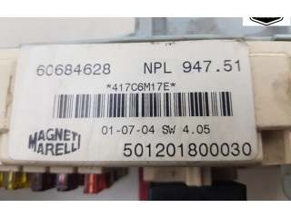 Блок предохранителей  60684628   Alfa Romeo GT    
