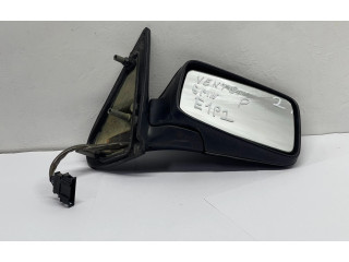 Zpětné zrcátko  Volkswagen Vento 1994  40486  