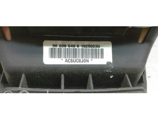 Подушка безопасности водителя 96809649 Chevrolet Captiva