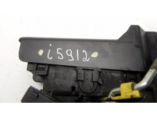 Zámek zadních dveří 825036721R, I5912 Dacia Duster 2011