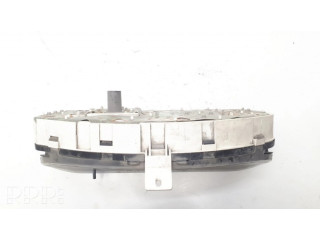 Панель приборов MR270100, 0P0179103   Mitsubishi Carisma       