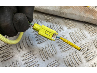 Подушка безопасности в сиденье Subaru Forester SJ