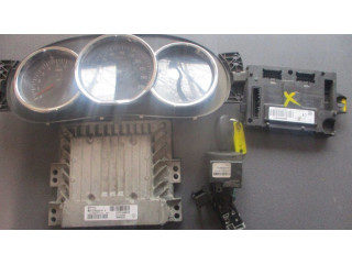 Комплект блоков управления 237102597R Dacia Lodgy