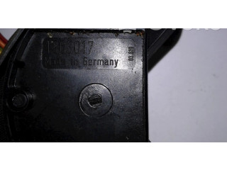 Переключатель дворников 1363017, 1363017 Volvo 740