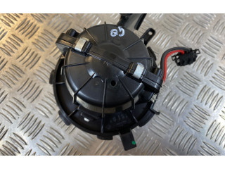 Вентилятор печки Audi Q5 SQ5