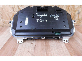 Přístrojová deska  Toyota Yaris 2017 83800F5440  