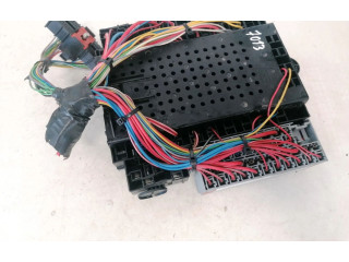 Блок предохранителей  08696098, 08679899   Volvo XC90    