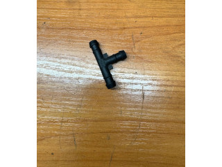 Vstřikovací lišta 65129389849 BMW X3 F25 B47D20A