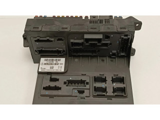   Pojistková skříňka 2115453801   Mercedes-Benz E W211 2004