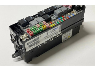   Pojistková skříňka 273456305, YMB506720A   Land Rover Range Rover Sport L320 2006