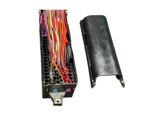 Блок предохранителей  5J0937615C   Skoda Rapid (NH)    