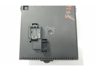 Блок предохранителей 28080156 Volvo XC90