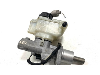 Главный тормозной цилиндр