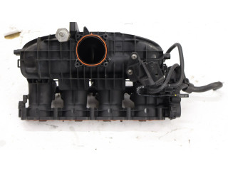 Всасывающий коллектор 06L133201N Audi Q5 SQ5