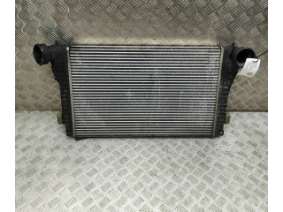 Интеркулер  1J0145803H   Volkswagen Golf IV 
