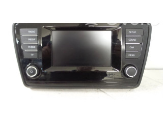 Дисплей 5E0919605 Skoda Octavia Mk3 (5E)