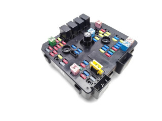   Pojistková skříňka 95381499   Opel Antara 2013