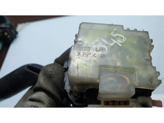 Ручка стеклоочистителей 17B122LH Mazda 626