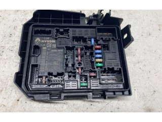 Блок предохранителей  284B71965R, 284B76520R   Dacia Jogger    