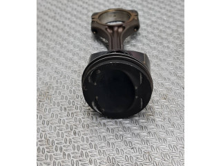  Поршень с шатуном    Audi A3 S3 8P  