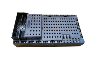 Блок предохранителей  9494673, 98W503   Volvo S80    