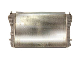 Интеркулер 1K0145803 Volkswagen Golf VI
