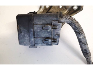 Pojistková skříňka Toyota Avensis T270 2012