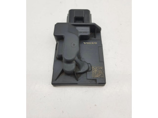 Блок управления топливного насоса 31478784, 92610447   Volvo XC60