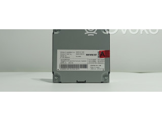 Блок управления 284A15118R, 284A19507R   Renault Clio V