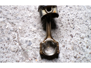 Поршень с шатуном 199A8000 Lancia Delta III