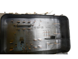   Pojistková skříňka 1K0937125   Seat Altea 1997
