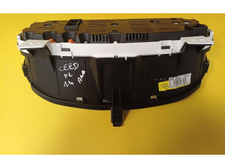 Панель приборов 940231H660, 940231H640   KIA Ceed       