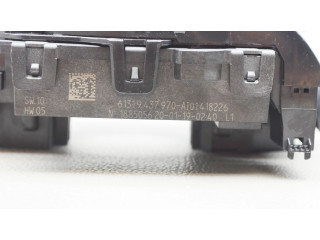 Подрулевой переключатель 9437970 BMW 5 G30 G31