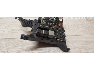 Блок предохранителей 1s7t14a073af   Ford Mondeo Mk III