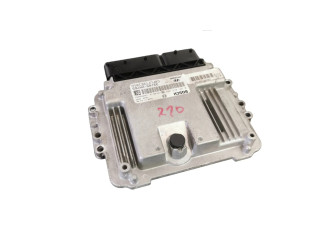 Řídící jednotka 391052A765, C0FLFT2EI01U Hyundai i30 2013