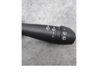 Ручка стеклоочистителей 8201168008 Dacia Sandero