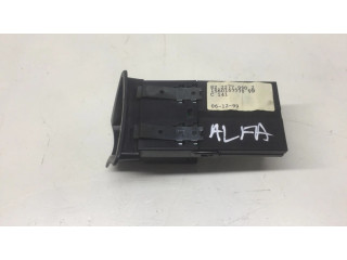 Дисплей 1560167770, 8222779902 Alfa Romeo 156