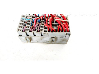 Блок предохранителей  8637669   Volvo XC90    