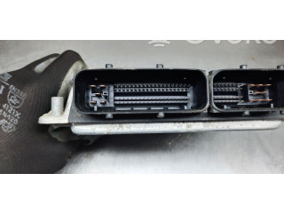 Блок управления двигателем Блок управления    Skoda Octavia Mk1 (1U)
