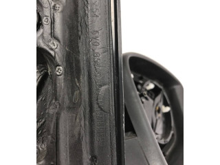 Зеркало электрическое Skoda Fabia Mk3 (NJ) 2015 - 2021 года