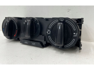 Блок управления климат-контролем Skoda Fabia Mk3 (NJ)