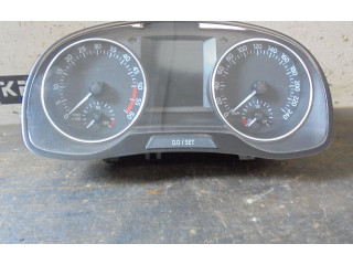 Панель приборов 6V0920741A, 6V0920741A   Skoda Fabia Mk3 (NJ)       